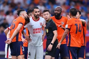 开云APP-佛得角即将首次打进世界杯，足球报：归化球员德尔加多是佛得角裔