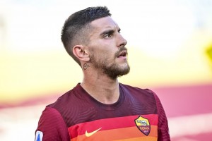 训练赛-罗马8-0胜业余球队，迪巴拉首发&amp;佩莱格里尼复出踢中场